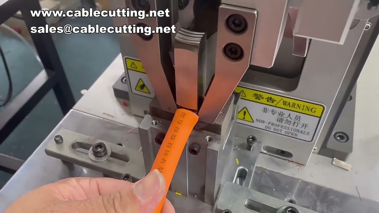 Ultrasonic metal spot welding terminal welding machine,  copper spot welding soft batter