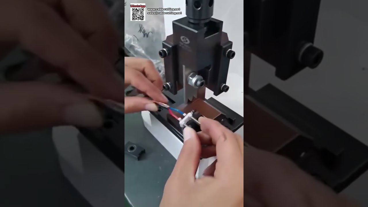 Μηχάνημα πρεσαρίσματος ακροδεκτών 2 Ton — μία μήτρα, ακριβής εργασία